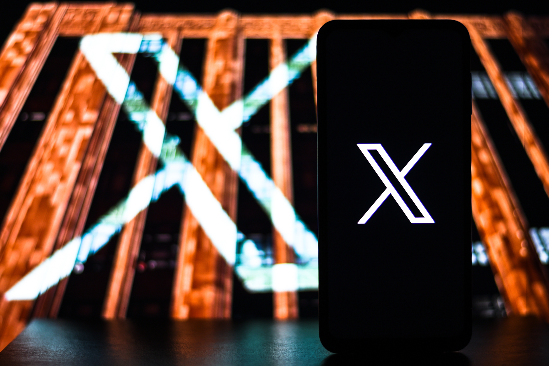 X: Algorithmus-Anpassungen für mehr Interaktion und Sichtbarkeit
